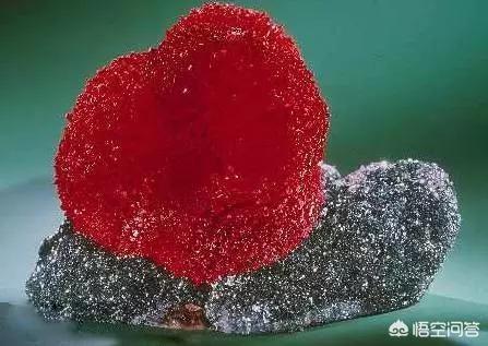 宝石图片大全,有没有识货的高人，来看看这是什么石头啊？