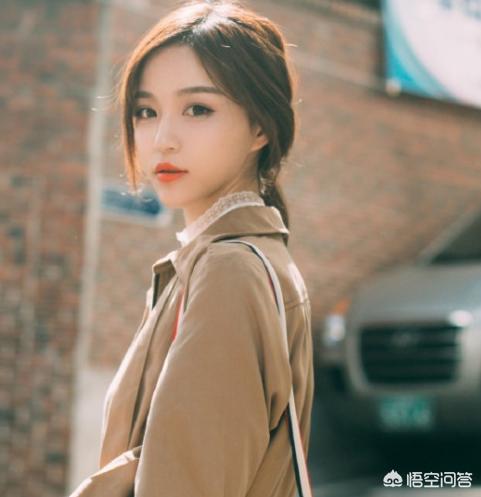 雪梨生宝宝了,每次报道雪梨都是被冠以“王思聪前女友”,你怎么看？