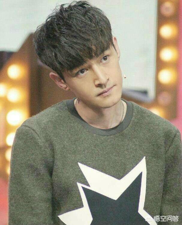 杨颖是哪里人,有哪些比较有名的演员是上海人？
