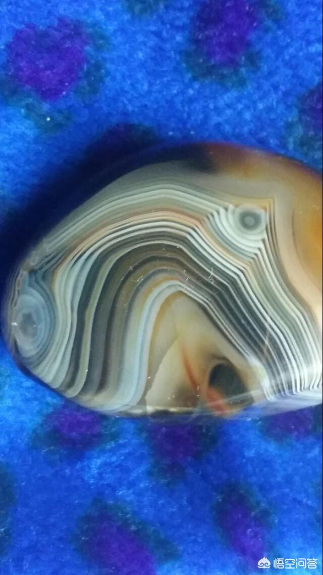 纯天然玛瑙,怎样区别天然和烧色玛瑙？