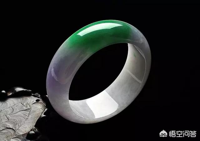 翡翠怎么看水头和种,鉴赏翡翠是看水头好还是看颜色？