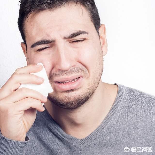 你认为最懦弱、最没出息的男人是什么样的？