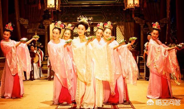 康熙的妃子:康熙在位62年，一共娶了多少个妃子？