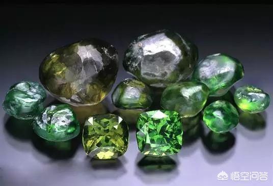 宝石图片大全,有没有识货的高人，来看看这是什么石头啊？