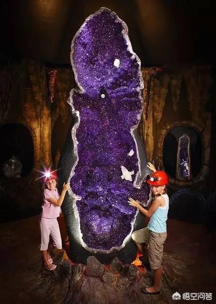 宝石图片大全,有没有识货的高人，来看看这是什么石头啊？