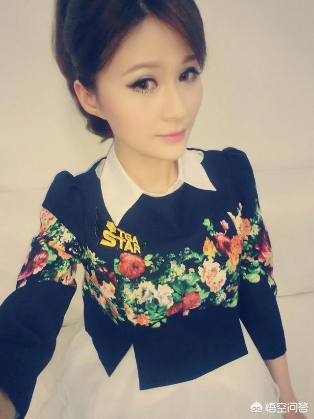 苏小妍啪啪门:如何看待苏小妍辞职追求学业的行为？