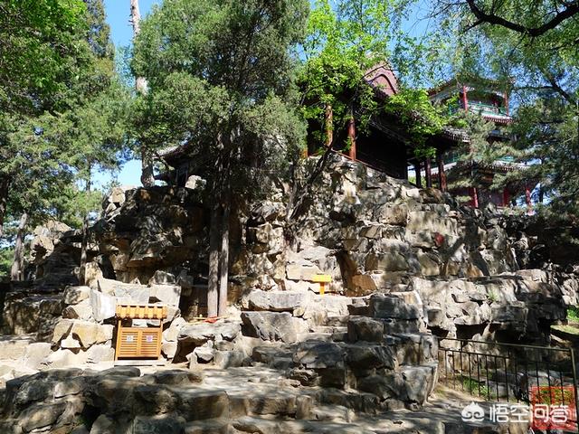 承德避暑山庄简介:谁能介绍下承德避暑山庄的金山岛？