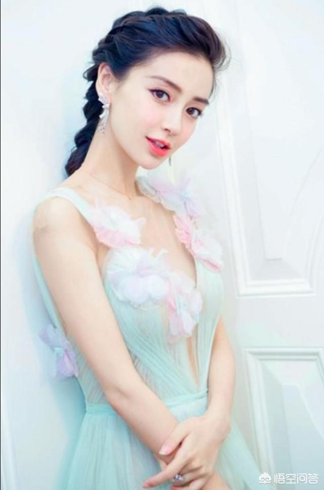 李小璐资料:杨幂王者荣耀是铂金级，明星中谁玩游戏玩得好？