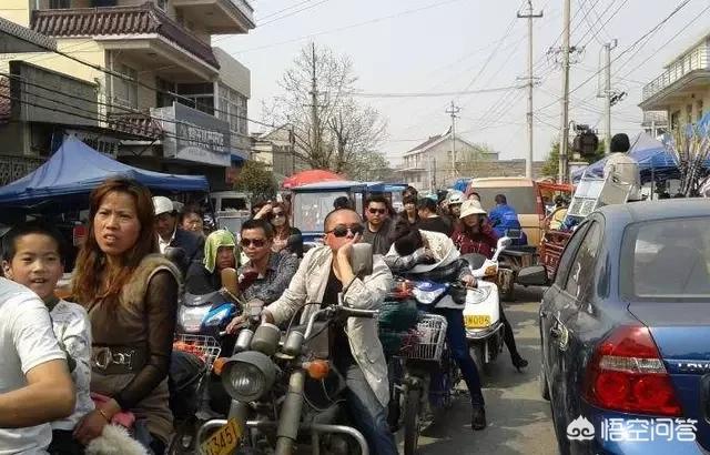 步入社会,不知自己适合做什么工作,也没有特别爱好,怎么办？