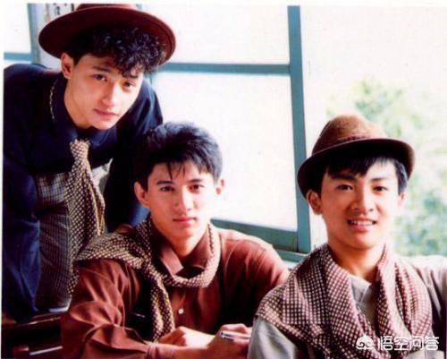 f4为什么解散:13年湖人F4为什么失败了？