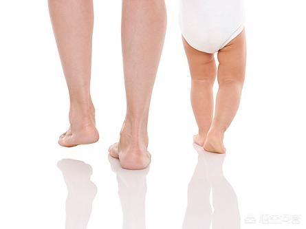 纸尿裤会导致宝宝O型腿吗，宝宝长期用纸尿裤会形成八字腿吗