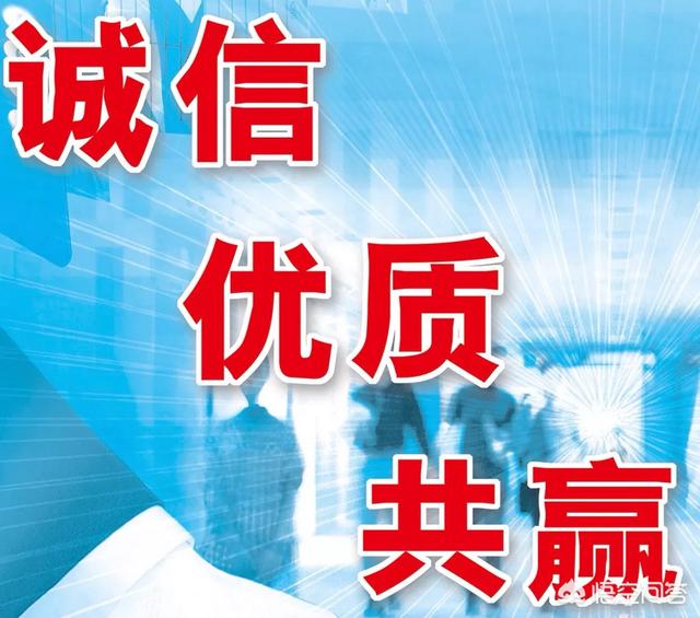 奢侈品<a href=https://maguai.com/list/77-0-0.html target=_blank class=infotextkey>女装</a>微信货源:现在服装实体店都是怎么经营的(服装网店怎么经营)