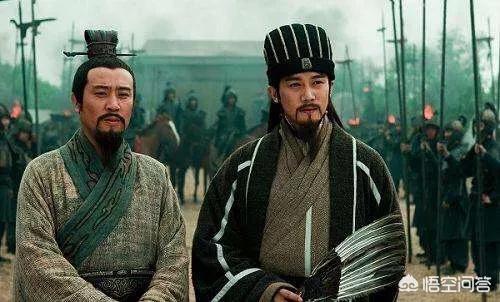 如果让你穿越到三国当君主,可以任意选择两个文臣,三个武将,你会选择带谁征战天下？