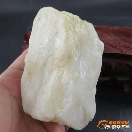 和田玉的分类和等级划分,和田玉有哪些种类？如何鉴定和田玉？