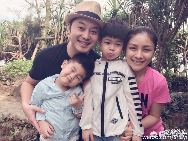 靳少的高调宠妻:<a href=https://maguai.com/list/26-0-0.html target=_blank class=infotextkey><a href=https://maguai.com/list/26-0-0.html target=_blank class=infotextkey>娱乐</a></a>圈有哪些夫妻是真恩爱的？