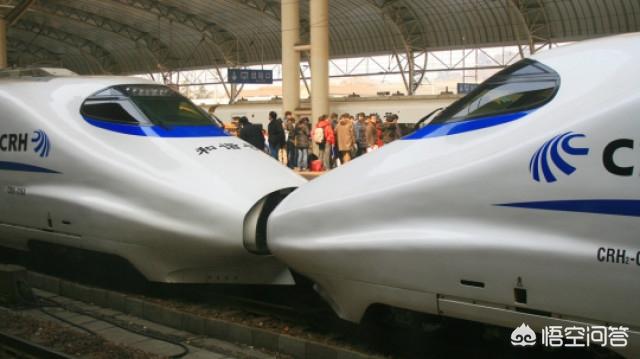 高铁驾驶室发生灵异事件:为什么有的高铁连接处是两个车头连在一起？