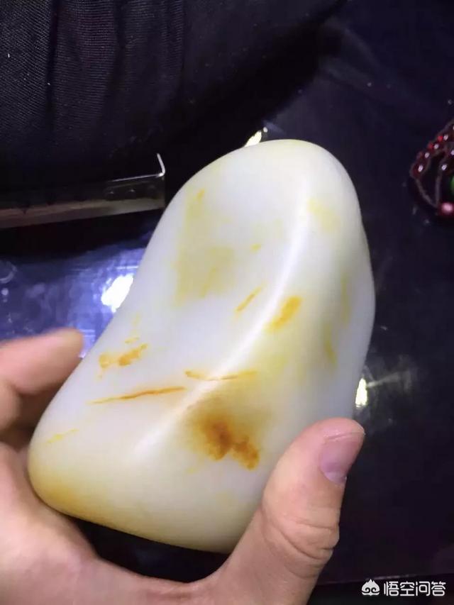 和田红玉籽料8800万,和田红玉好吗?价值如何？