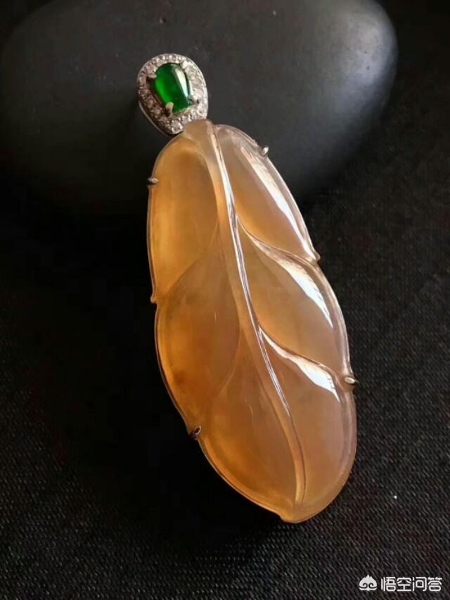 翡翠的种类和颜色种类,翡翠中的红色和黄色怎么样？有价值吗？