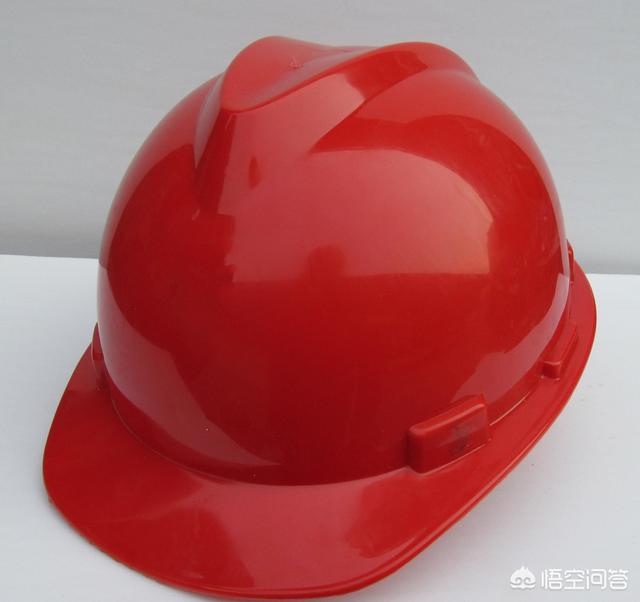 建筑工人所戴的安全帽顏色不同，有什么講究