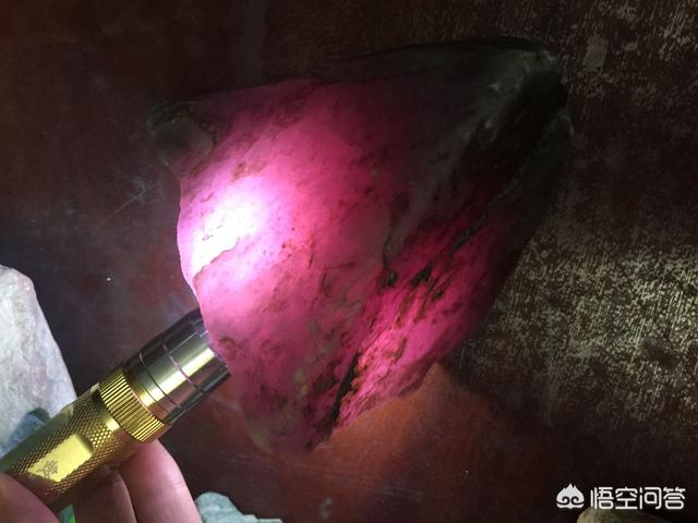 买翡翠怎么问专业点,购买翡翠怎样才能少走弯路？