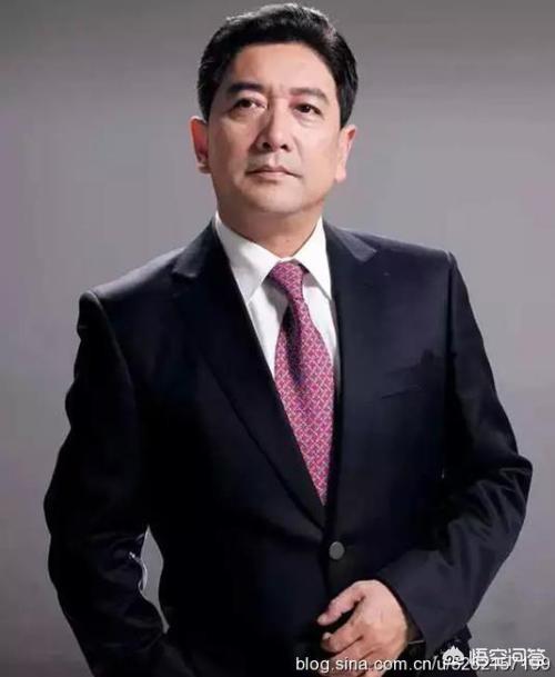 水均益个人资料简介及:央视主持人水均益现状如何？
