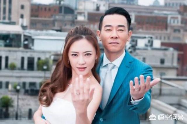 梁家辉妻子:梁家辉结婚31年依旧和妻子那么恩爱，娱乐圈里还有谁和他一样