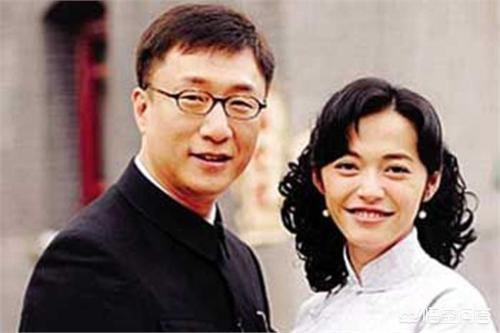 《潜伏》里，余则成为什么不告诉翠平，许宝凤是坏人？