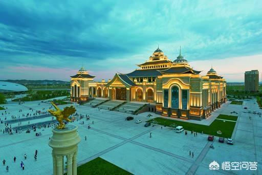 科尔沁右翼中旗:乌兰浩特市和科右前旗什么关系？