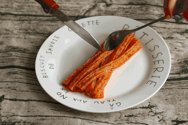 辣条梗:辣条“史上最牛零食”是如何诞生的？