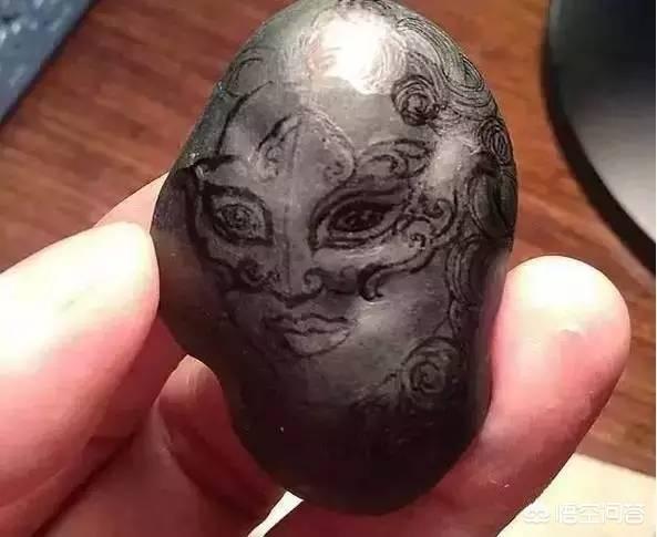 翡翠牌子加工费一般多少钱,百元以内的翡翠手镯你会买吗？