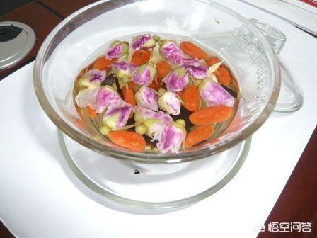 排毒祛斑(女人有斑吃什么东西最排毒祛斑)