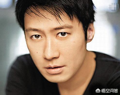 黎明演唱会天王送花:天王黎明演唱生涯里的哪场演唱会堪称最经典？你觉得呢？