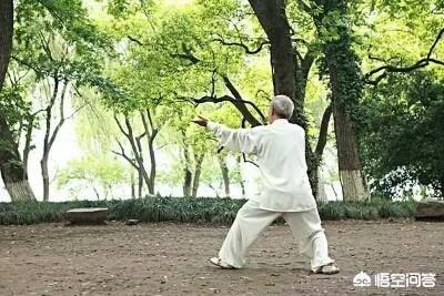 为什么人到中年白发从鬓角开始白发而且白的最多？