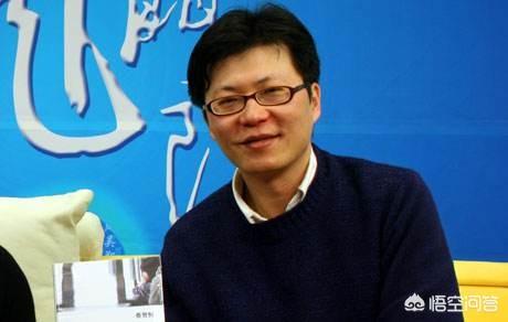 郑愁予简介:郑愁予的诗素以婉约见长，如何鉴赏他的诗歌《错误》？