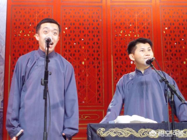 李菁退出德云社:出走德云社曹何都被骂欺师灭祖，为什么没人骂李菁