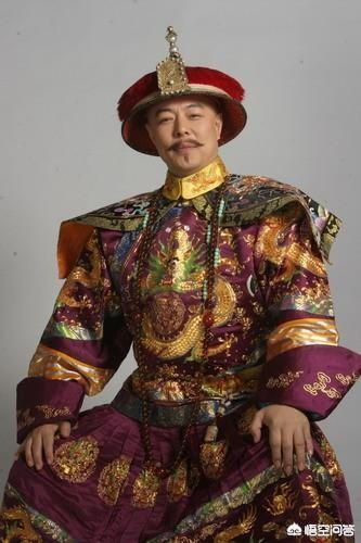 头条问答 - 《铁齿铜牙纪晓岚》纪晓岚跟和珅俩人到底什么感情?