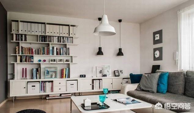 一开门就是客厅怎么装修,开门就是客厅和厨房，该怎么设计？