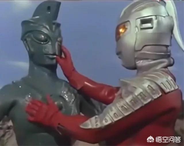 地狱星人希波利特星人:安培拉星人和黑暗扎基谁更强？ 地狱星人希波利特星人玩具