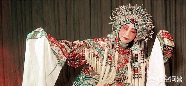泰州名人“梅兰芳”曾以卖画生涯，为何落款“佛弟子”？