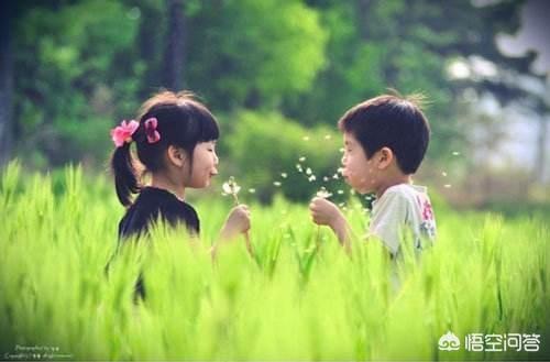 还记得小时候的青梅竹马吗,他(她)是你的友情还是你错过的爱情?