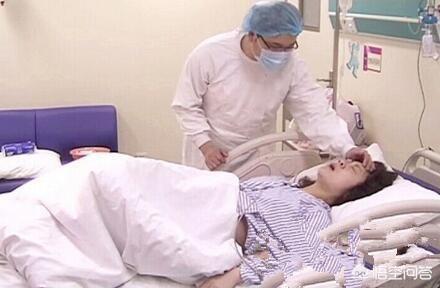 女人生孩子的时候为什么要躺着?-头条问答