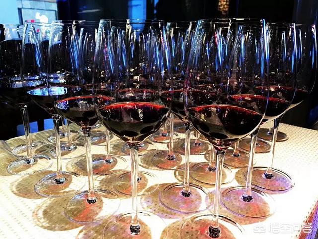 国产红酒和进口红酒有什么区别，怎样区分进口红酒跟国产红酒