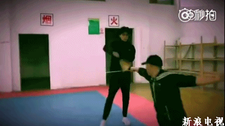 小鱼儿与花无缺演员表:《绝代双骄》中江小鱼和花无缺谁是哥哥