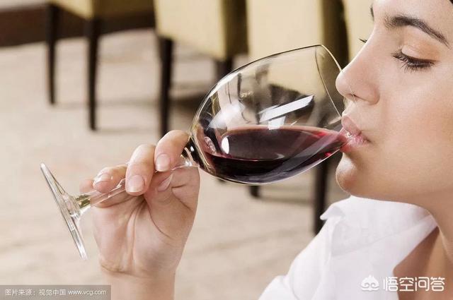 葡萄红酒，如何解读葡萄酒的年份、保质期、适饮期、灌装期