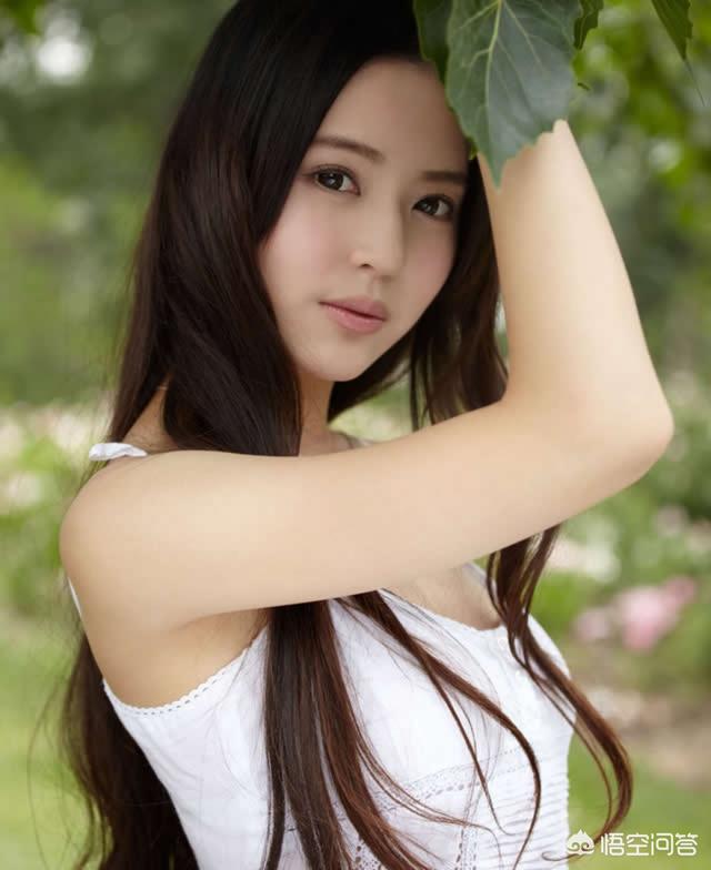面对不同的场景和女生，如何才能玩转幽默式聊天技巧
