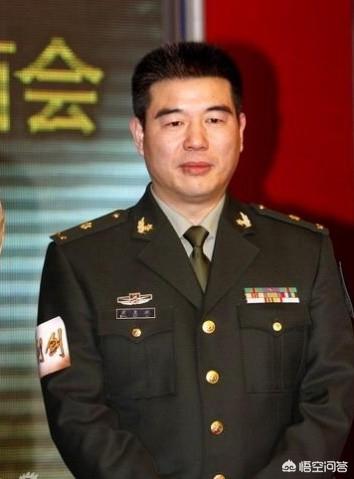 我是特种兵的演员表:哪个演员出演了我是特种兵导演的所有片子？