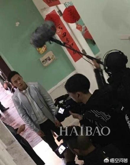 春夏演员:春夏季节如何保湿？明星参加综艺为什么暴晒皮肤也很好？