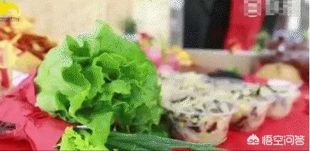 赵一涵:同是星二代，郭麒麟和赵一涵谁的发展更好哪个能撑起父辈的事业