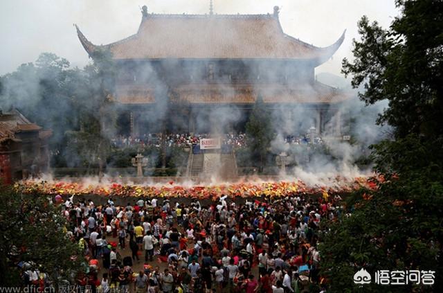 去南岳衡山求财怎么求,为什么那么多人去南岳衡山烧香？