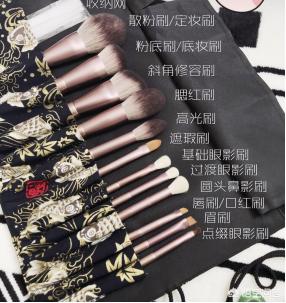 刷子:盘玩文玩核桃的前、后、中期分别应该用什么刷子？应该注意什么？